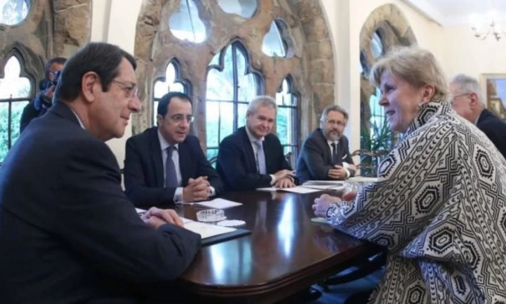 Η απεσταλμένη του ΟΗΕ πιέζει τον Τατάρ – Ναυαγούν οι συνομιλίες λόγω Ερντογάν